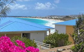 Studio Orient Bay